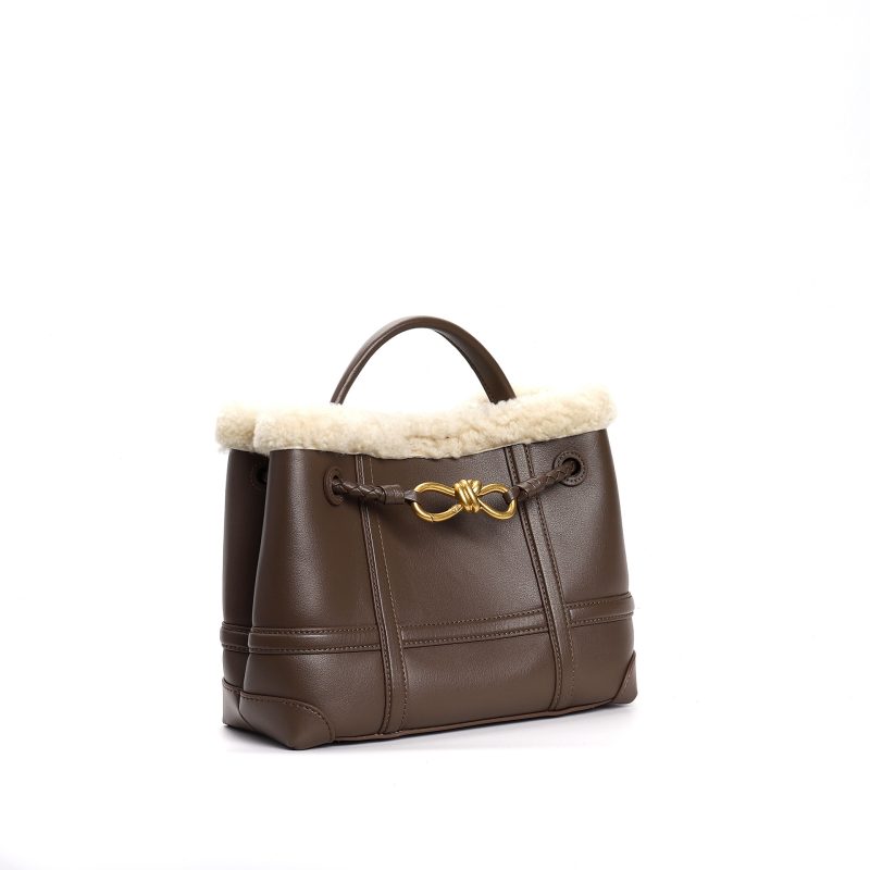 Custom Fur Handbag Manufacturer - Image 2