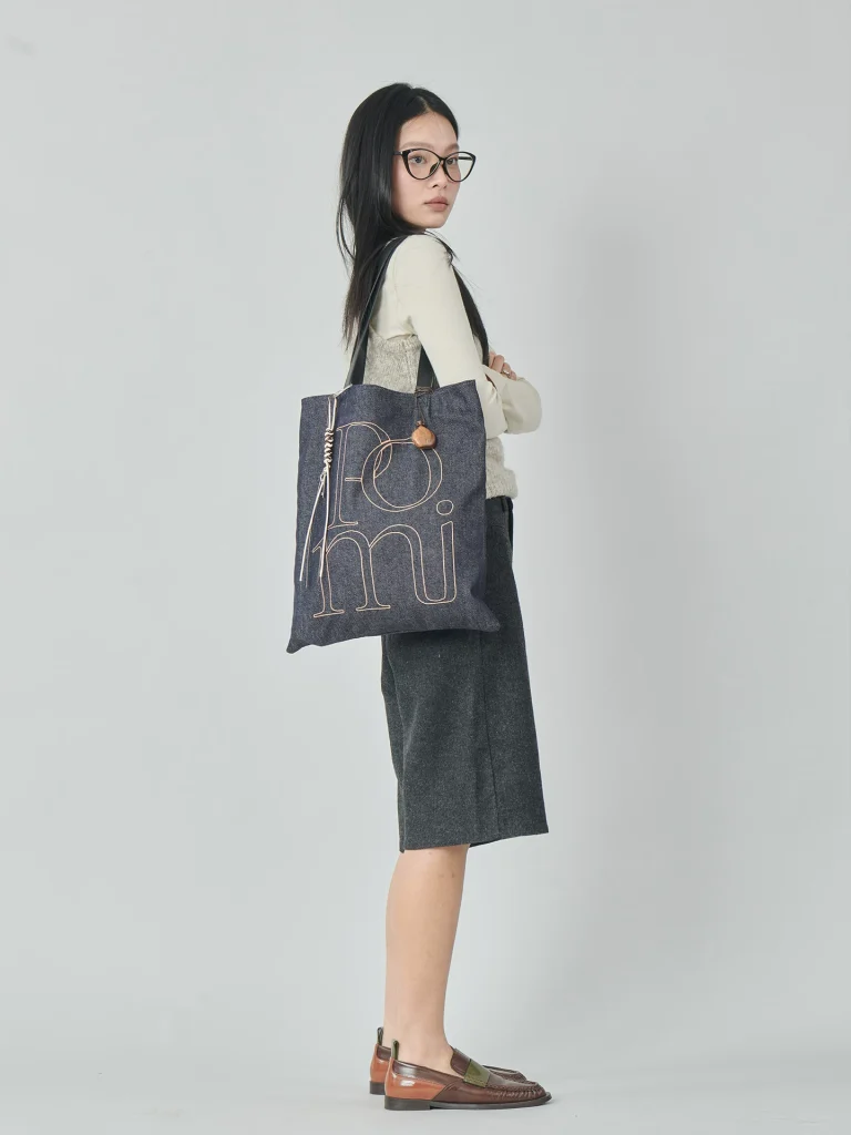 Canvas 2026: The Tote Bag Trends That Will Define Your Brand's Next Chapter 4 momocolor denim canvas tote bag
