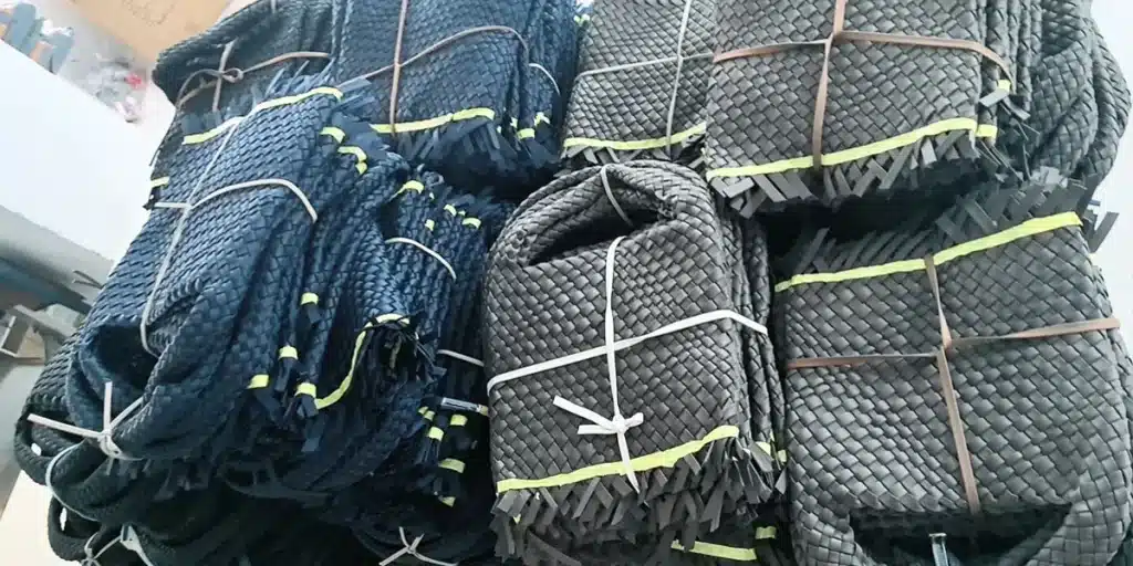 veny woven handbag manufacturer
